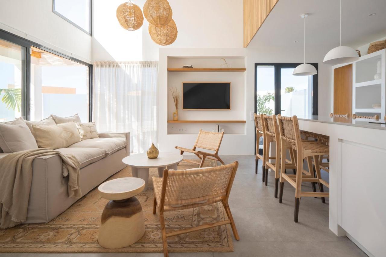 Villa Noma - Design Space With Pool In Corralejo Exterior photo